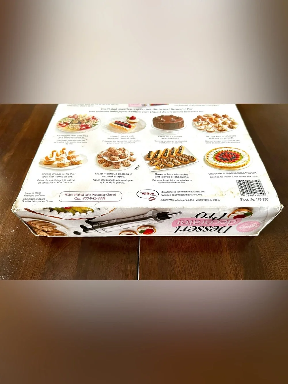 Wilton Dessert Decorator Pro Kit